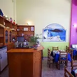 Ξενοδοχείο Rodia Santorini Island