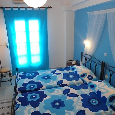 Rodia ホテル Santorini Island